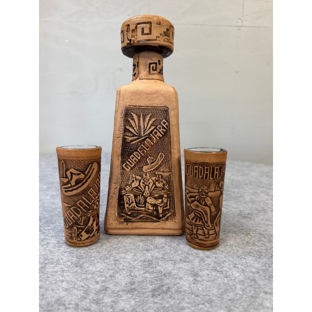Vintage‎ Guadalajara Mexico Leather Wrapped Tequila Decanter and 2 Shot Glasses